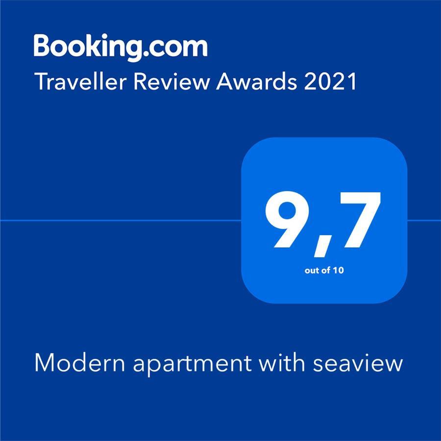 Modern Apartment With Seaview Hammarvika Esterno foto