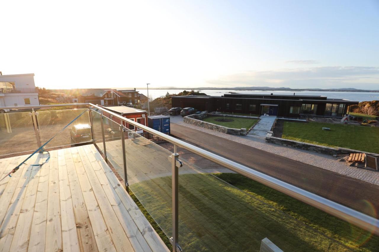 Modern Apartment With Seaview Hammarvika Esterno foto