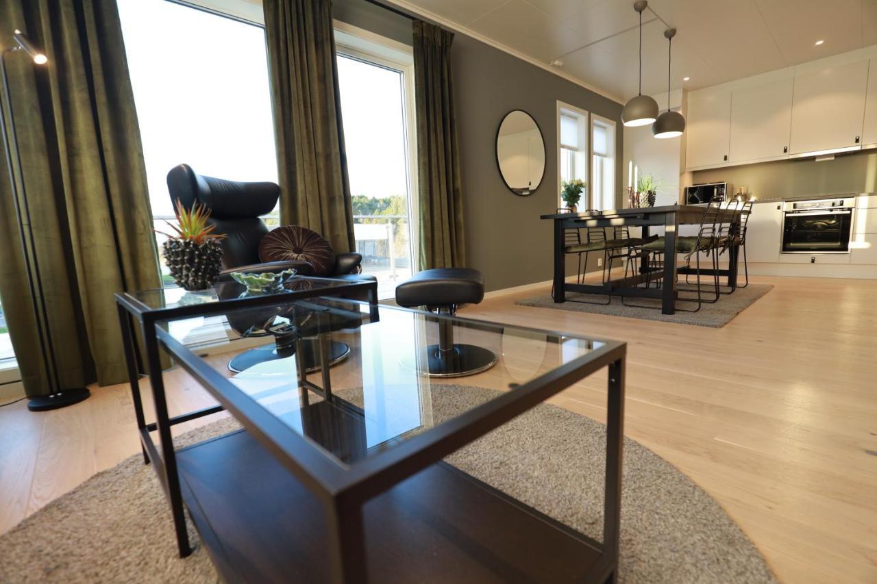 Modern Apartment With Seaview Hammarvika Esterno foto